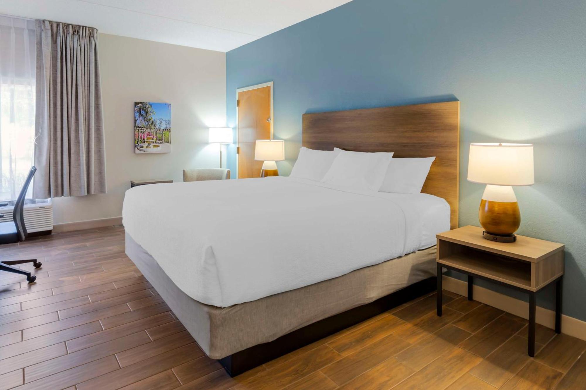 Best Western Plus Wilmington / Wrightsville Beach Exterior photo